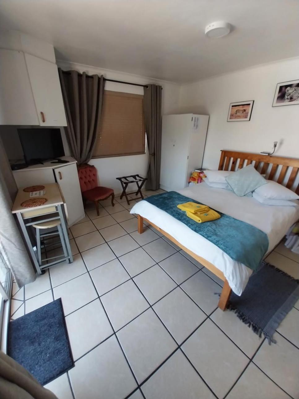 Bed and Breakfast De Helling Self Catering Brackenfell Exterior foto