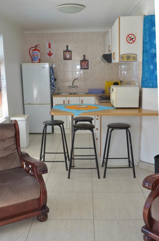 Bed and Breakfast De Helling Self Catering Brackenfell Exterior foto